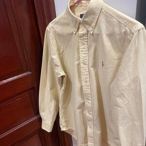 Men’s Medium, Yellow, Classic Fit Ralph Lauren Oxford Button Down
